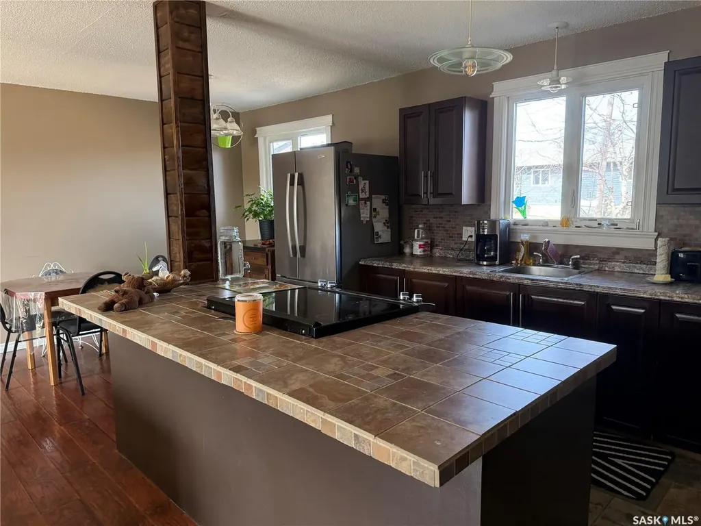 503 Cook Crescent La Ronge SK S0J 1L0