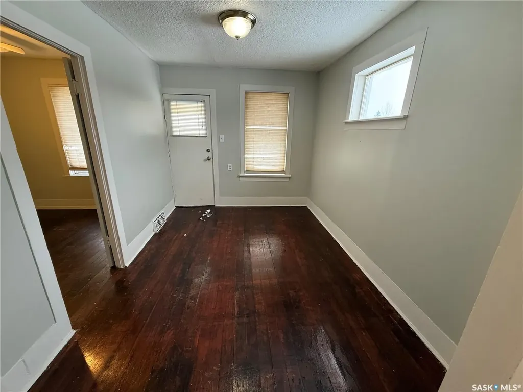 485 12th Street E Prince Albert SK S6V 1C3