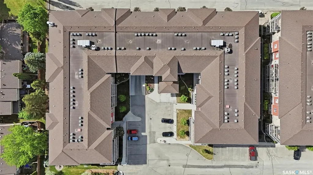 1025 Moss Avenue Saskatoon SK S7H 4C7