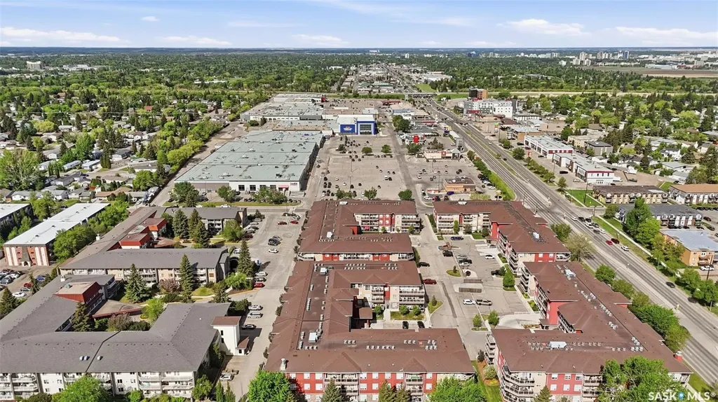 1025 Moss Avenue Saskatoon SK S7H 4C7