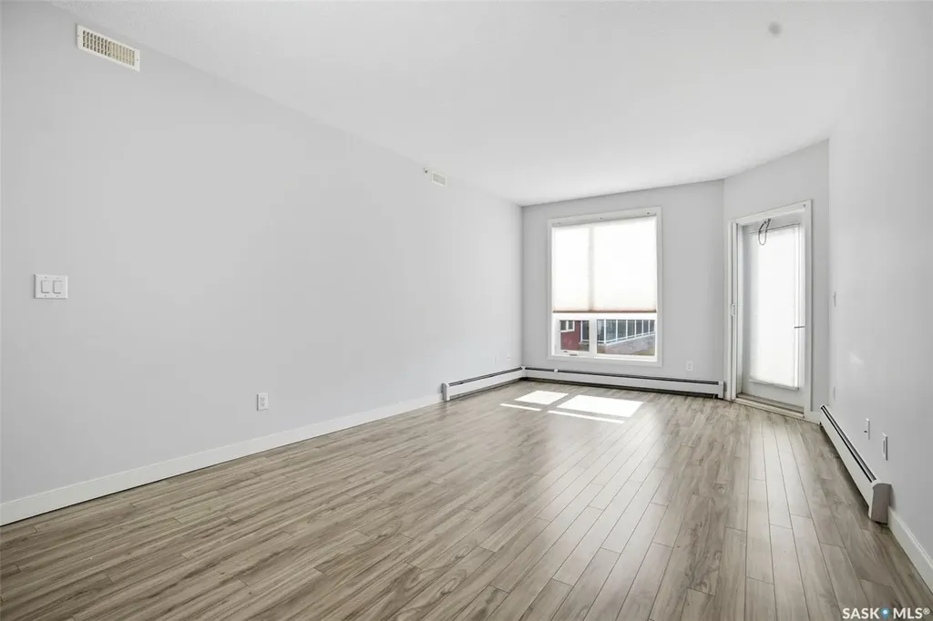 1025 Moss Avenue Saskatoon SK S7H 4C7