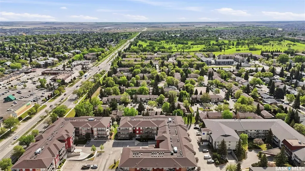 1025 Moss Avenue Saskatoon SK S7H 4C7