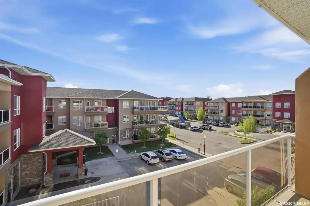 1025 Moss Avenue Saskatoon SK S7H 4C7