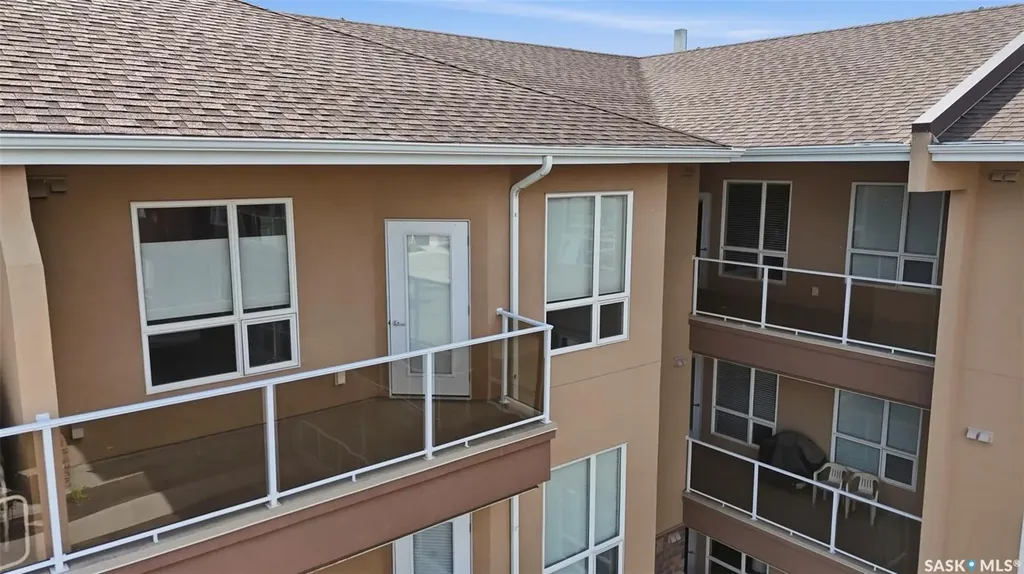 1025 Moss Avenue Saskatoon SK S7H 4C7