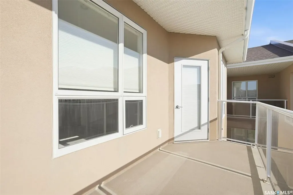 1025 Moss Avenue Saskatoon SK S7H 4C7