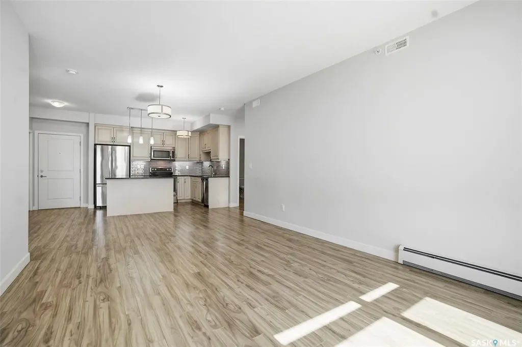 1025 Moss Avenue Saskatoon SK S7H 4C7