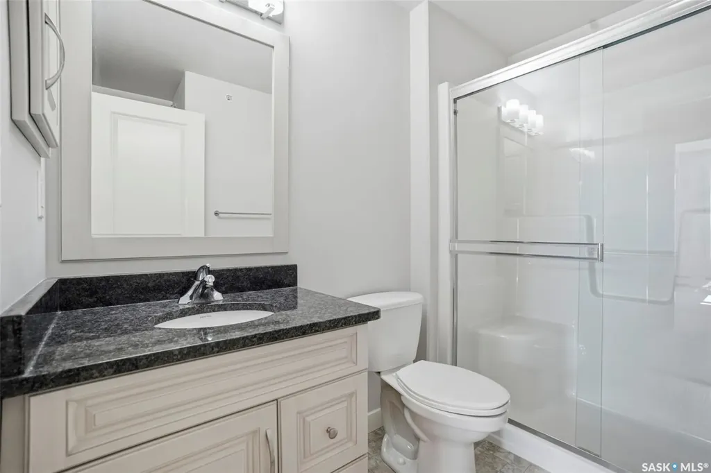 1025 Moss Avenue Saskatoon SK S7H 4C7