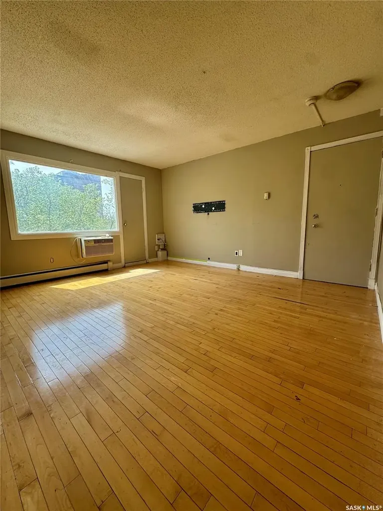 2320 13th Avenue Regina SK S4V 0V7