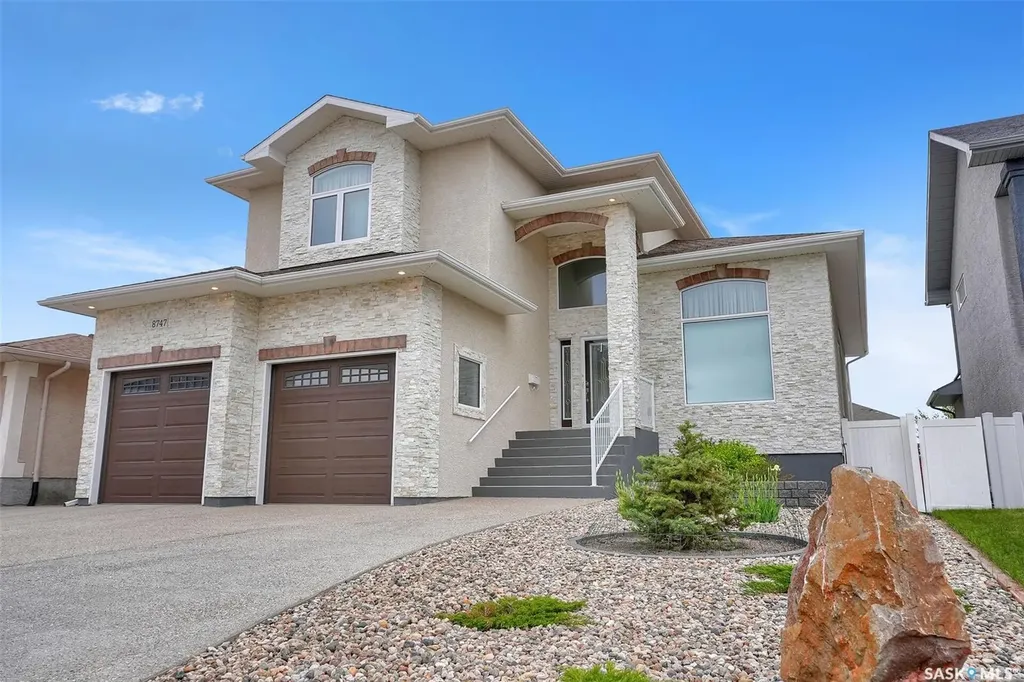 8747 Wascana Gardens Place Regina SK S4V 1E8