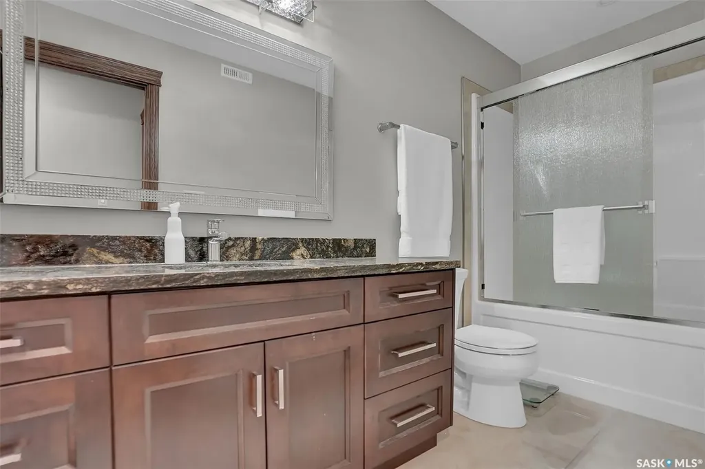 8747 Wascana Gardens Place Regina SK S4V 1E8
