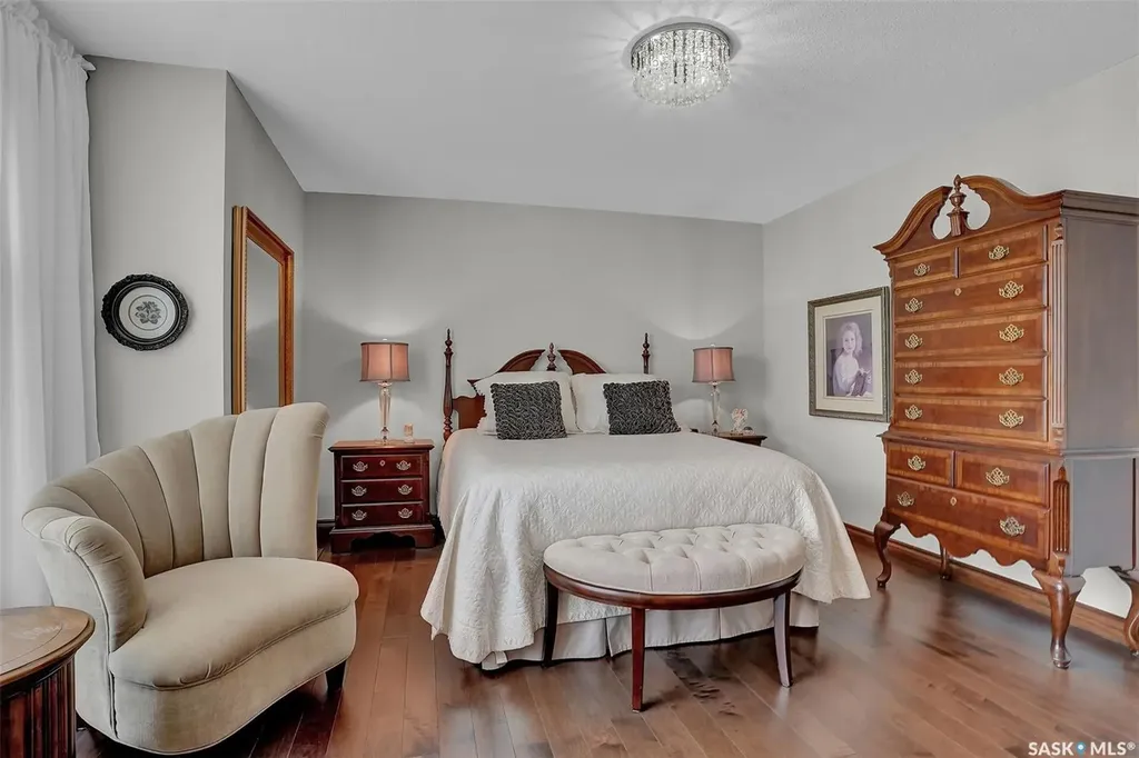 8747 Wascana Gardens Place Regina SK S4V 1E8