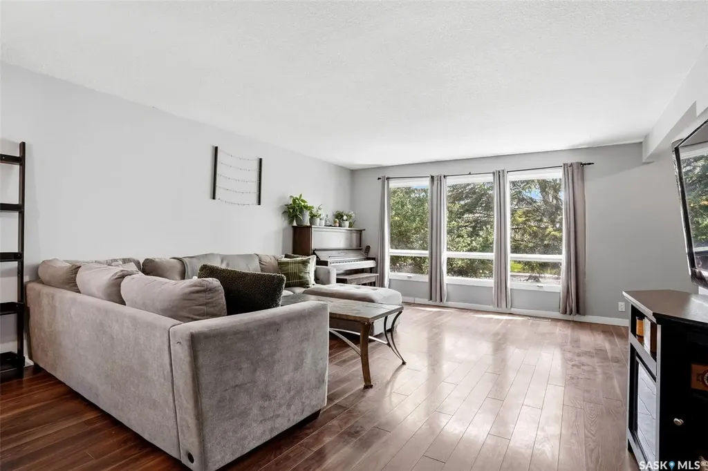 810 Princess Street Regina SK S4T 3X9