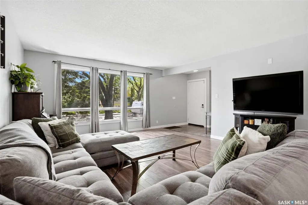 810 Princess Street Regina SK S4T 3X9