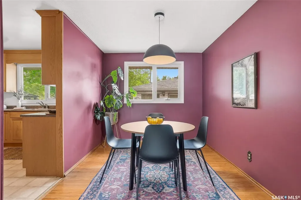 2605 37th Street W Saskatoon SK S7L 4E9