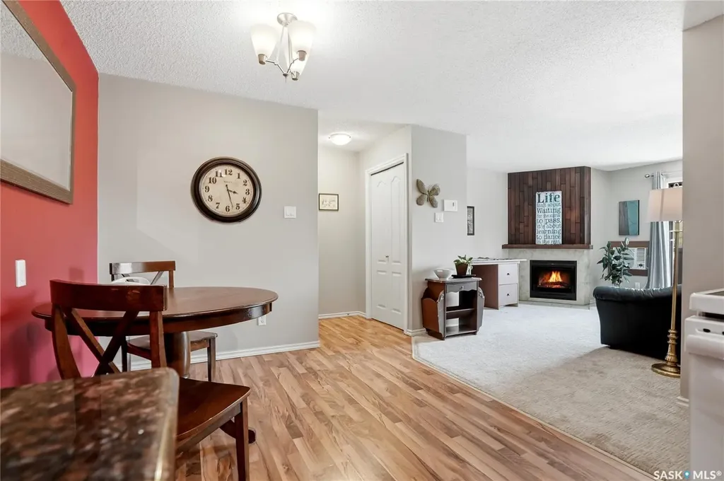 1121 Mckercher Drive Saskatoon SK S7H 5B8