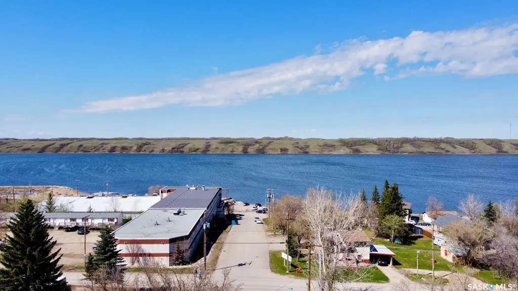 207 Regina Street Manitou Beach SK S0K 4T1