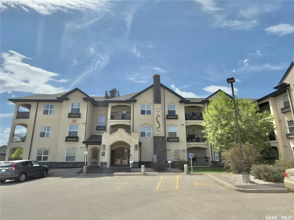 415 Hunter Road Saskatoon SK S7T 1C9