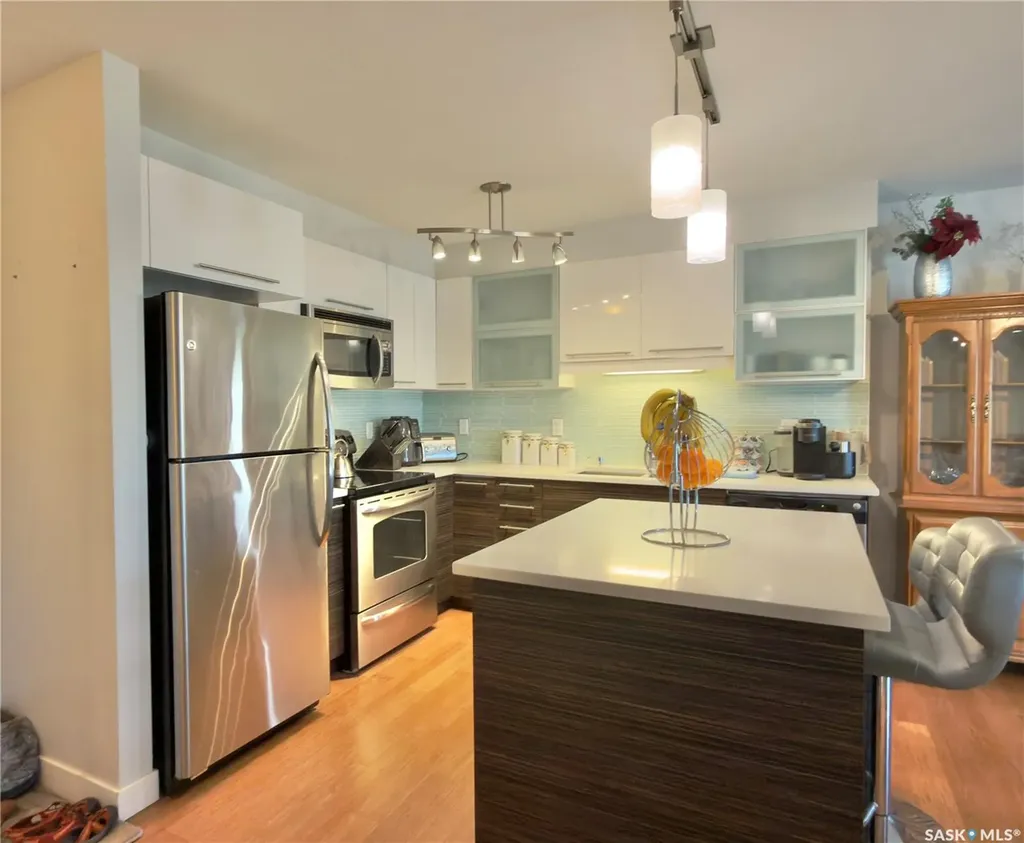 415 Hunter Road Saskatoon SK S7T 1C9