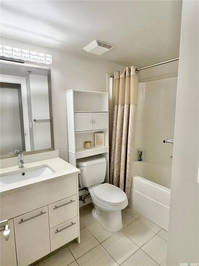 415 Hunter Road Saskatoon SK S7T 1C9