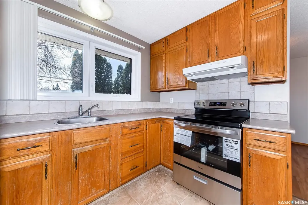 3024 14th Street E Saskatoon SK S7H 0B4