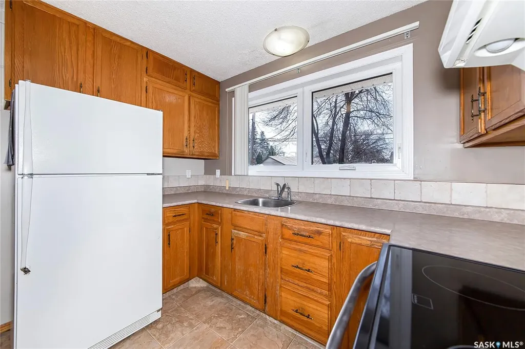 3024 14th Street E Saskatoon SK S7H 0B4