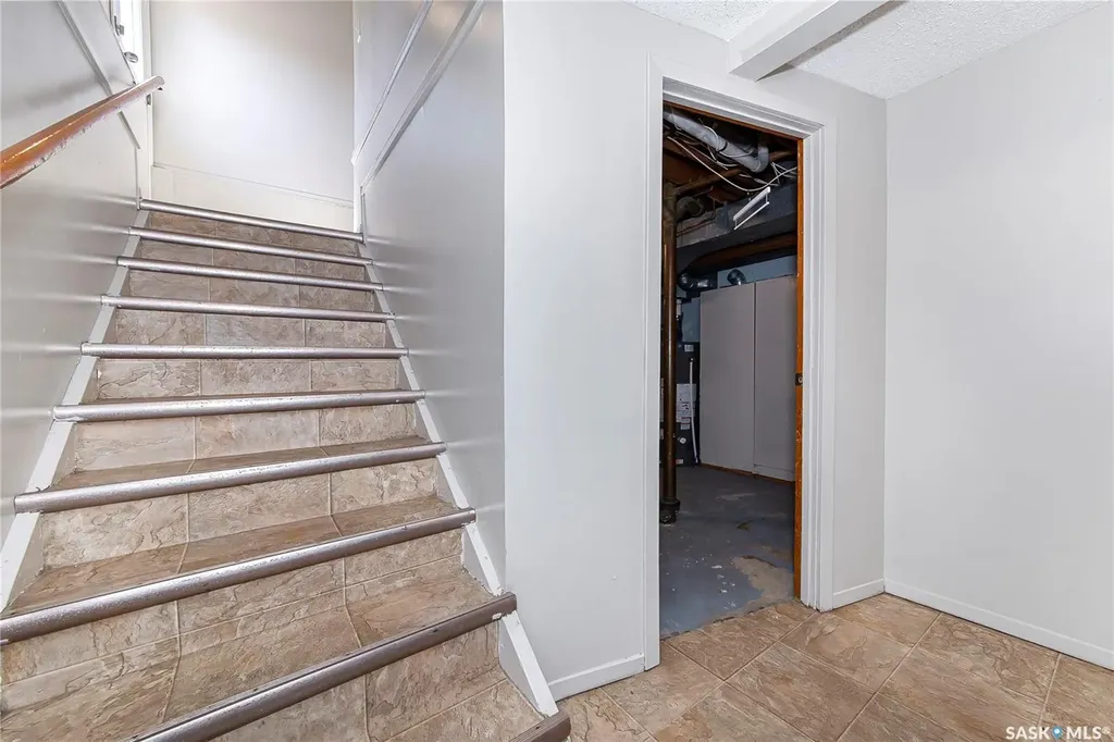 3024 14th Street E Saskatoon SK S7H 0B4