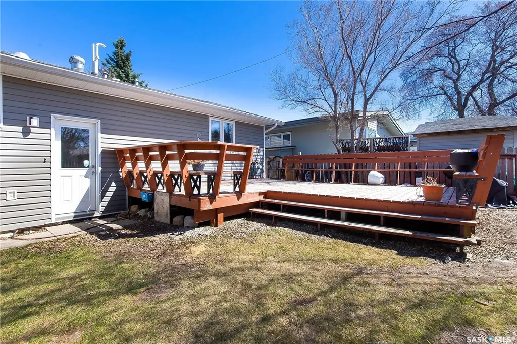 3024 14th Street E Saskatoon SK S7H 0B4