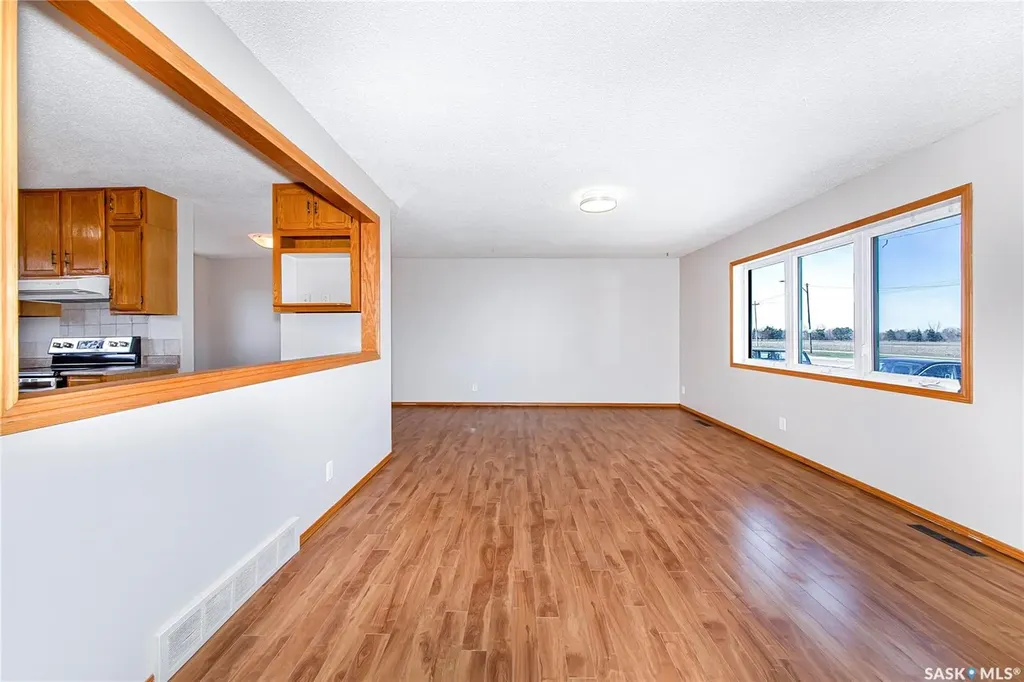 3024 14th Street E Saskatoon SK S7H 0B4