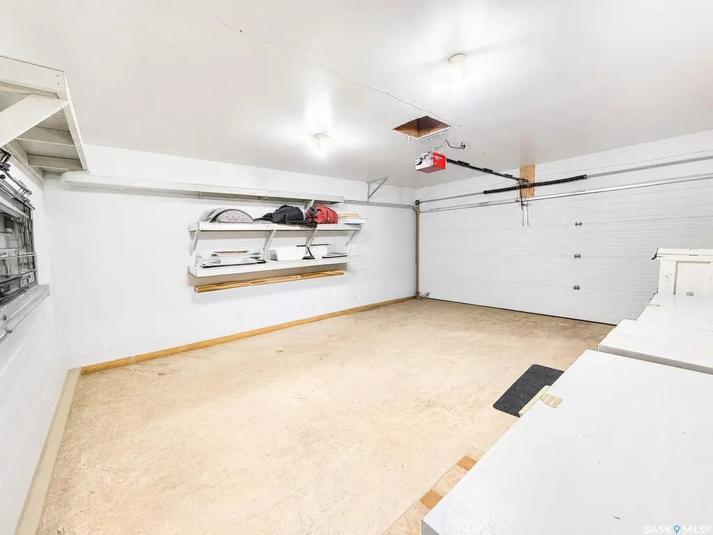 761 3rd Street E Prince Albert SK S6V 0H7