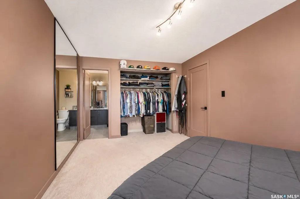 425 115th Street E Saskatoon SK S7N 2E5