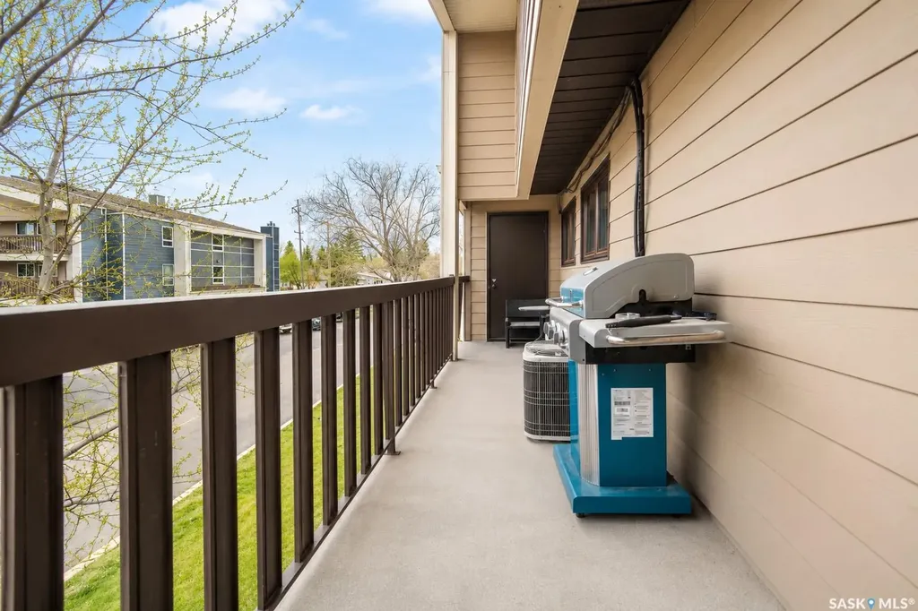 425 115th Street E Saskatoon SK S7N 2E5