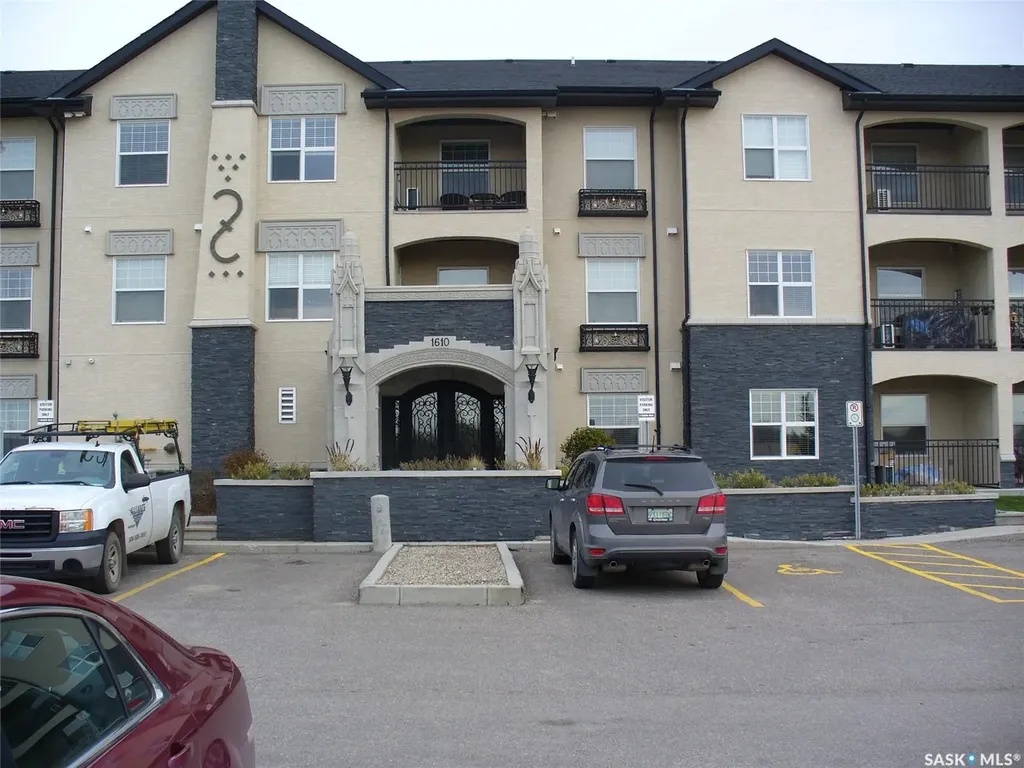 1610 Dakota Drive Regina SK S4W 0Z5