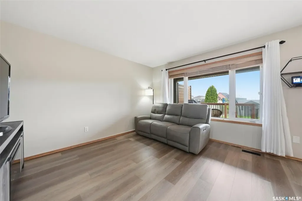 122 Meadowlark Park Warman SK S0K 0A1