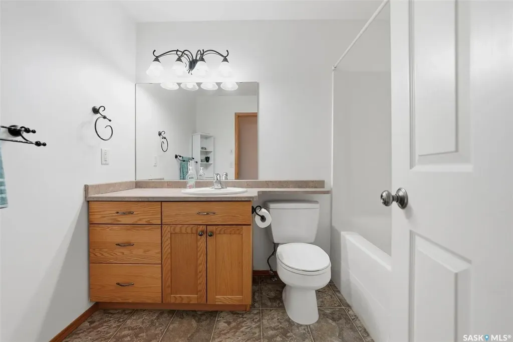 122 Meadowlark Park Warman SK S0K 0A1