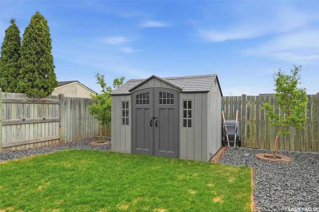 122 Meadowlark Park Warman SK S0K 0A1