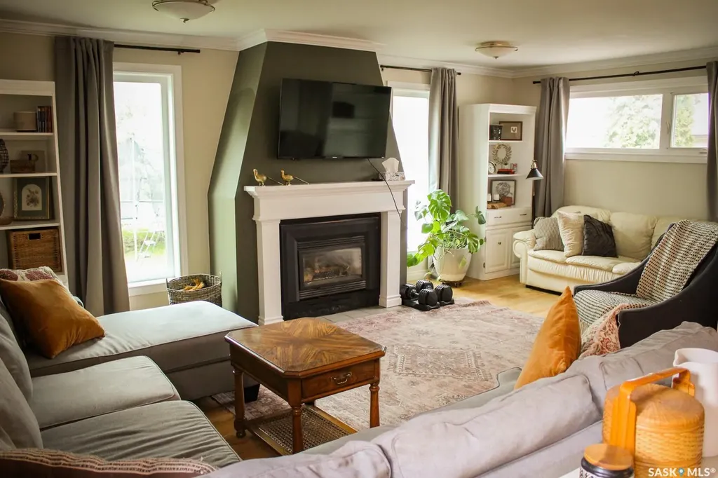 513 Crawford Avenue W Melfort SK S0E 1A0