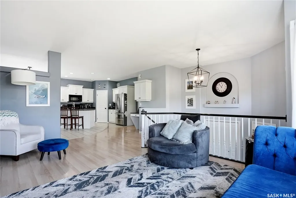 206 Carr Lane Saskatoon SK S7S 1M3
