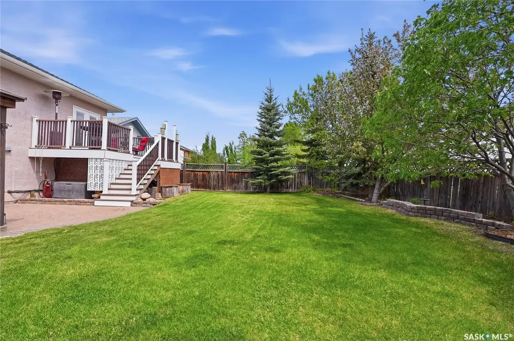 206 Carr Lane Saskatoon SK S7S 1M3