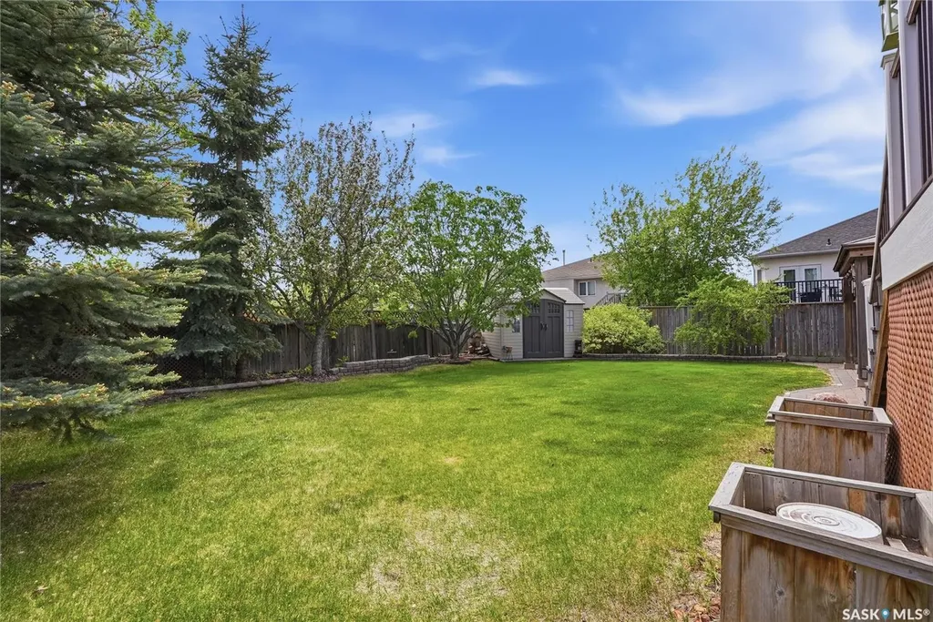 206 Carr Lane Saskatoon SK S7S 1M3
