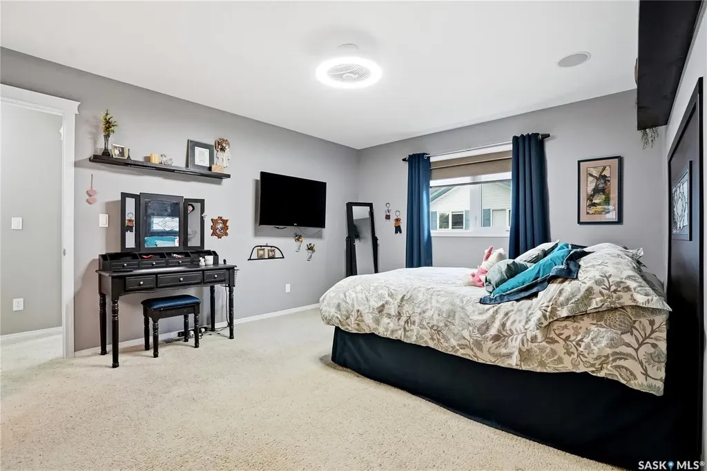 110 Dulmage Crescent Saskatoon SK S7T 0C7