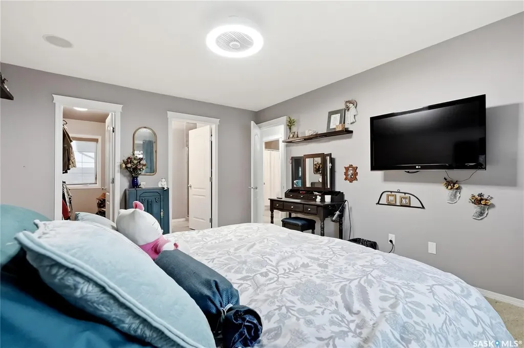 110 Dulmage Crescent Saskatoon SK S7T 0C7