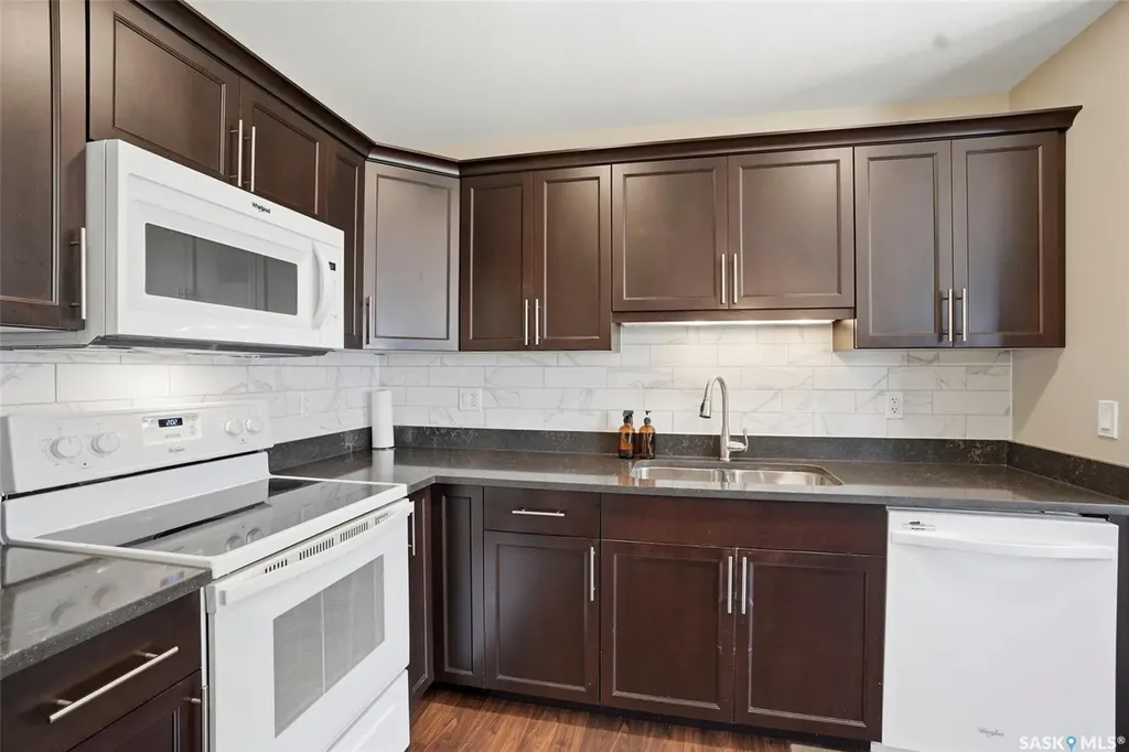 901 4th Street S Martensville SK S0K 2T1