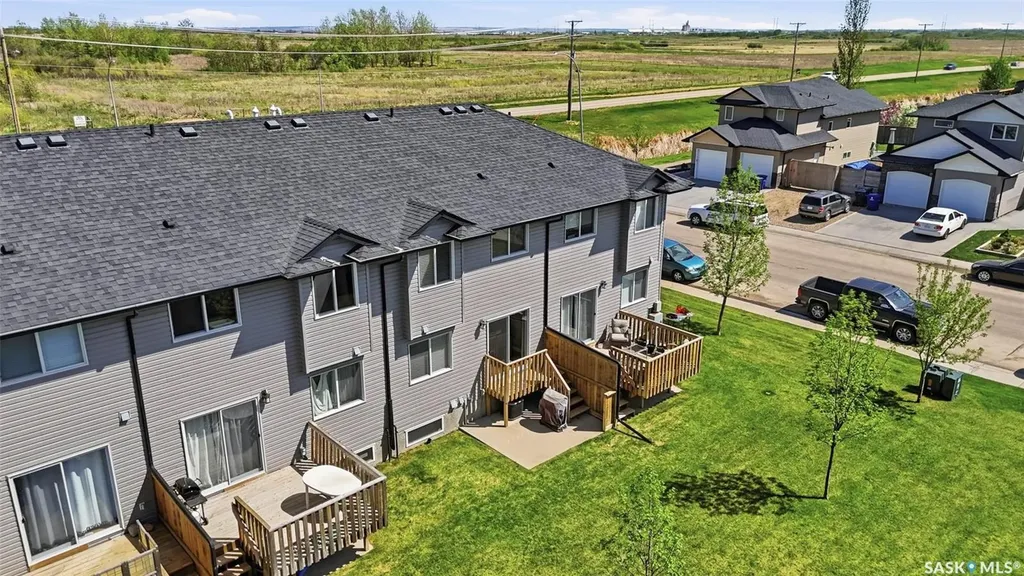 901 4th Street S Martensville SK S0K 2T1