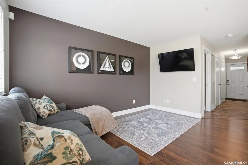 901 4th Street S Martensville SK S0K 2T1