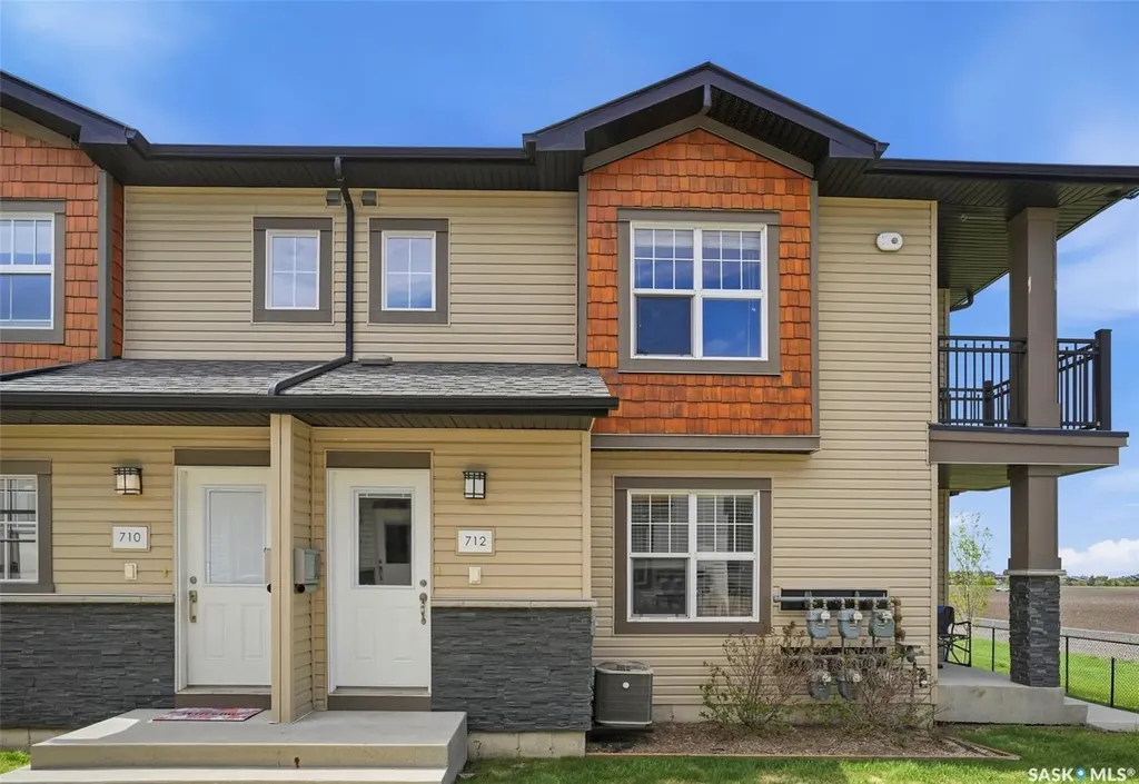 1015 Patrick Crescent Saskatoon SK S7W 0M1