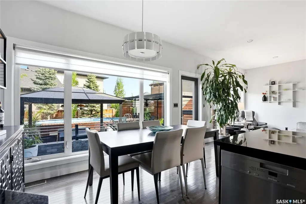 707 Sauer Crescent Saskatoon SK S7W 0J8