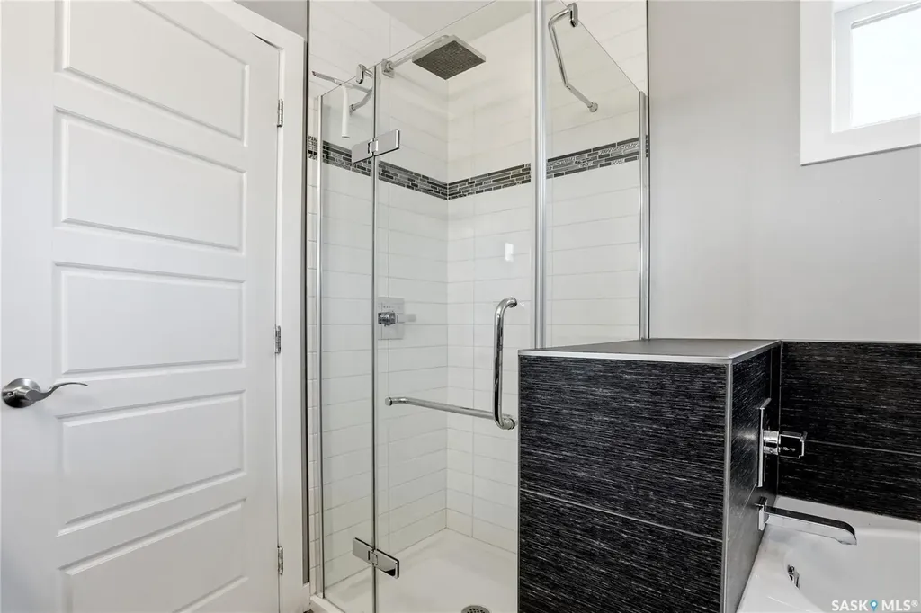 707 Sauer Crescent Saskatoon SK S7W 0J8