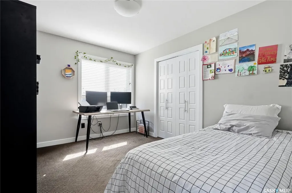 707 Sauer Crescent Saskatoon SK S7W 0J8