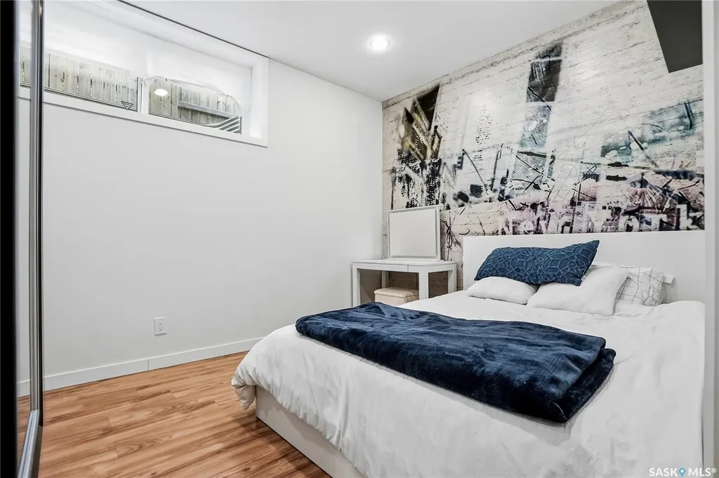 707 Sauer Crescent Saskatoon SK S7W 0J8