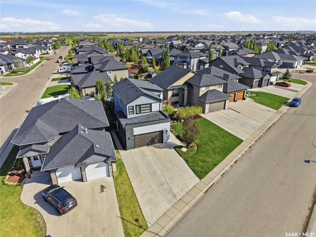 707 Sauer Crescent Saskatoon SK S7W 0J8
